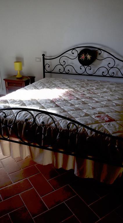 Casa Vacanze In Borgo Monteverdi Marittimo Buitenkant foto